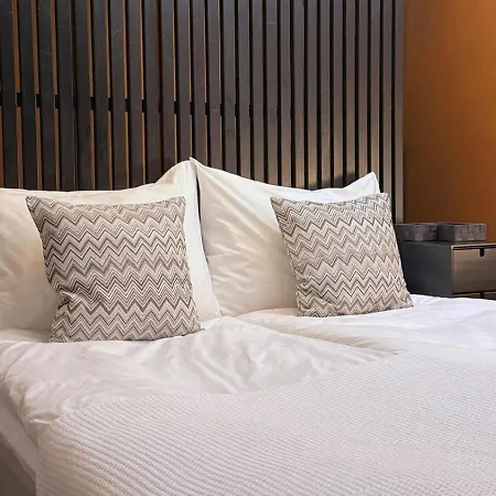 Design With Sauna And In