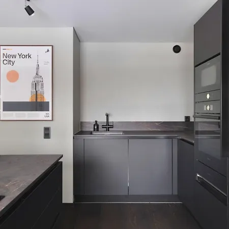 アパート Design With Sauna And In