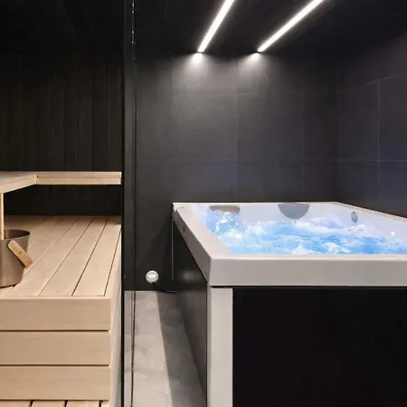 Design With Sauna And In アパート ヘルシンキ